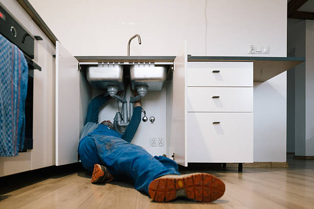 Professional Emergency Plumber technician working in Arden, NC